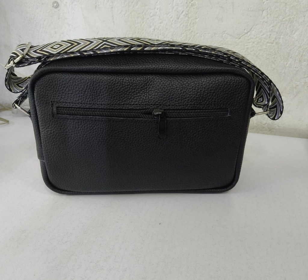 Bolso Rectangular Grande Cargadera Wayu Dama