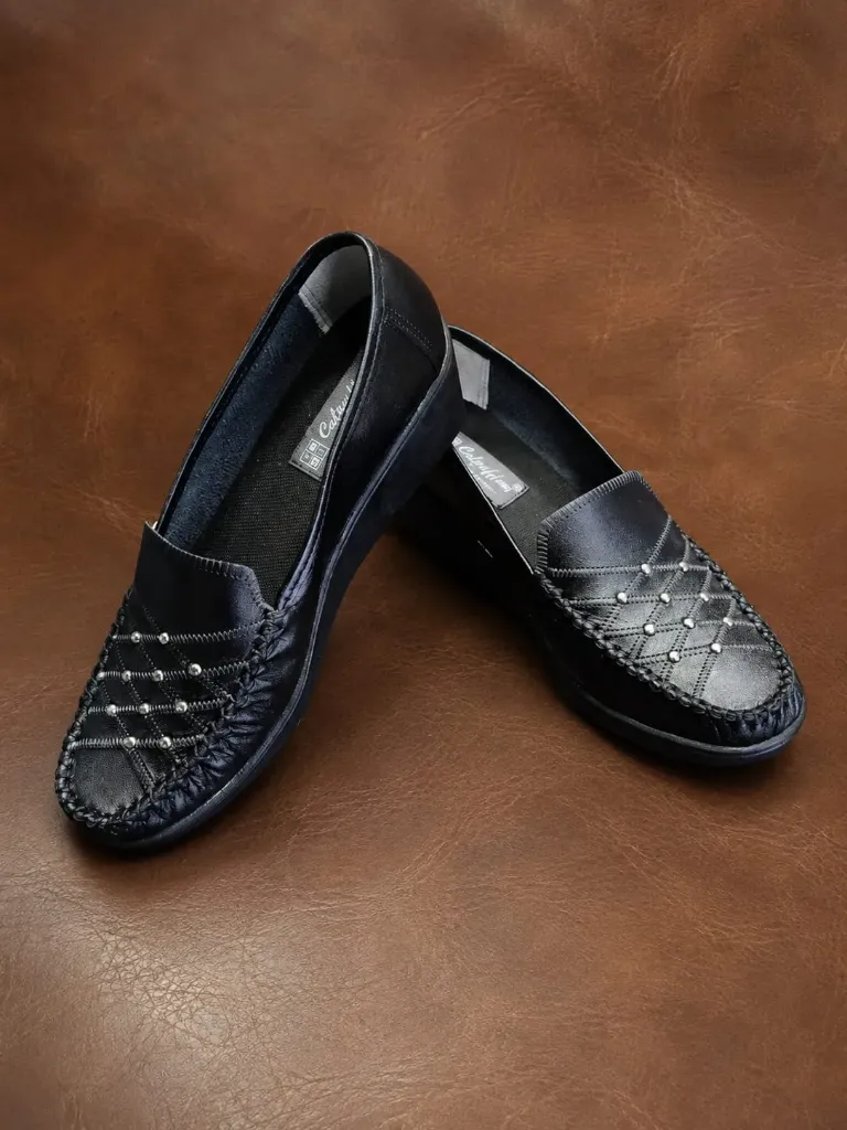ZAPATO DE DESCANSO CALZAFINO NEGRO CON TACHES DAMA